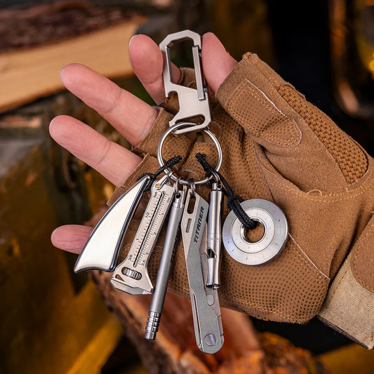 Travel camping military keychain